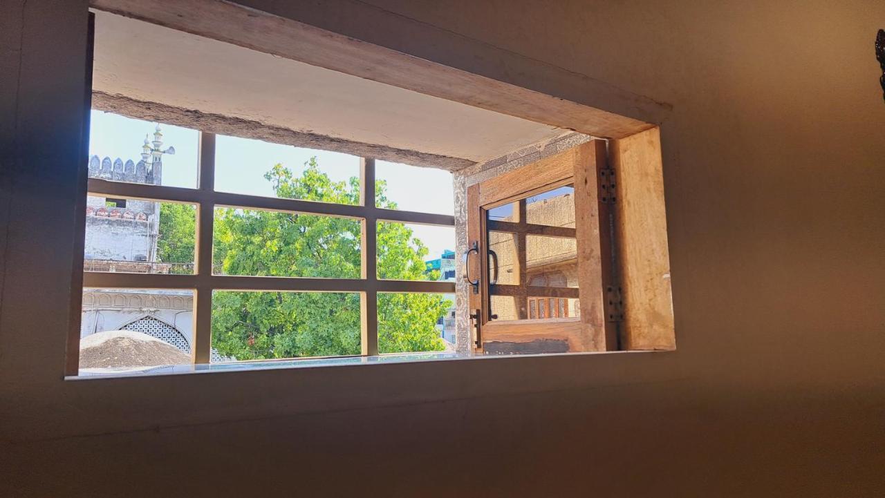 Sufi Khandar Home Stay 뉴델리 외부 사진